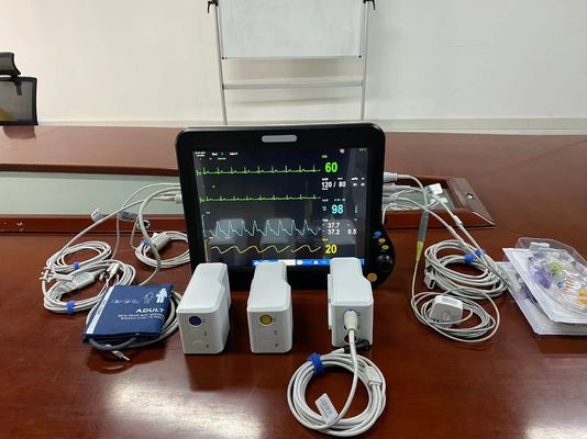 8 언어 휴대용 환자 모니터 15 인치 TFT LCD 스크린 ICU 심장 모니터
