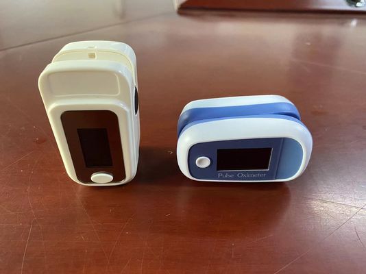 OEM ODM 휴대용 손가락 끝 혈액 산소 맥박 측정기 OLED