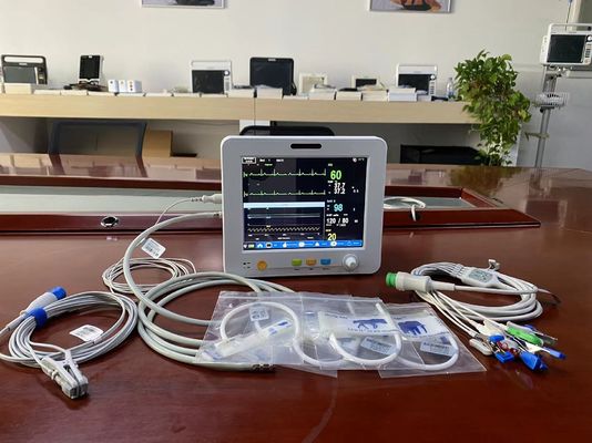 가지고 다닐 수 있는 수의학 생명징후는 EtCO2 ECG SPO2 NIBP와 임시 측정으로 모니터링합니다